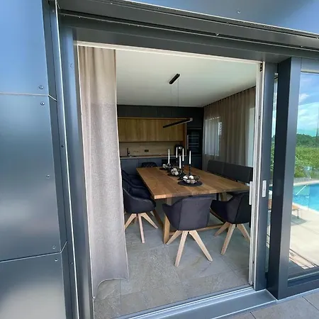 Refugium Villa *