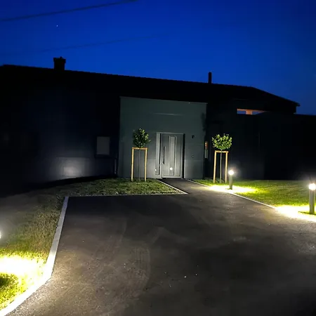 Refugium Villa *